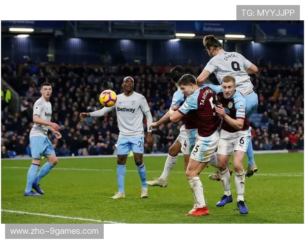 西汉姆联2比0战胜伯恩利 努诺针对性部署终结连败